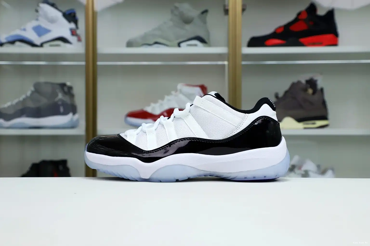 LOW RETRO JORDAN AIR 11 Kimikick CONCORD 0822